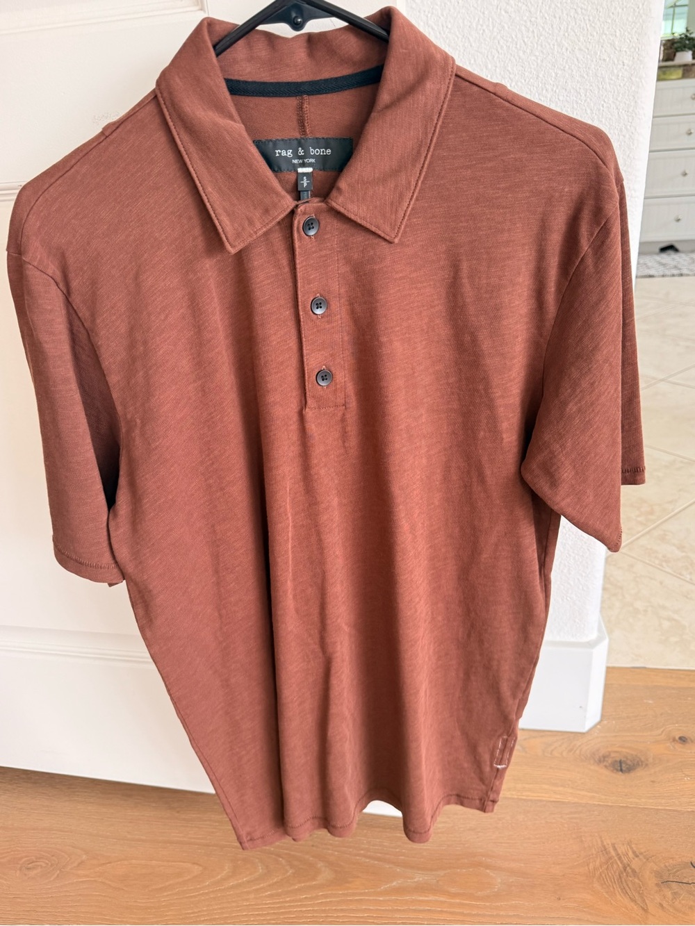 Rag & Bone Men's rich rust brown Short-Sleeve Polo - new